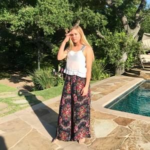 Meet your Posher, Rachel